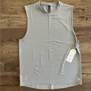 NWT mens vuori zephyer tank